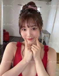 柚奈160cm / B罩杯 / 45kg / 21歲  🎀 鄰家學生妹風，清純軟萌  🌸 身形嬌小，聲音輕