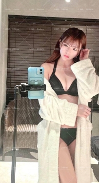結香 158cm/D罩杯/25歲  🍑 嬌小玲瓏，D罩杯手感飽滿  💗 氣質溫柔，互動自然主動