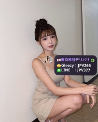 あいな 165cm/F+カップ/50kg/23歳 モデル級スタイル、バストの迫力は圧巻。大人の色気