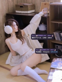 日韓混血極品網紅-【艾莉絲】  19歲 163cm/47kg/C杯 顏值逆天！水嫩白皙的膚質，完全