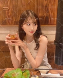 164cm/B罩杯/25歲  🍑 骨感纖細，小隱藏版誘惑  💗 安靜溫柔型，互動舒服親切