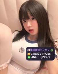 ひより 158cm/Fカップ/50kg/19歳 丸みのある柔らかボディ、あどけない笑顔が癒し系。