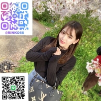 美咲 160cm Eカップ 46kg 21歳 元気でおてんば、ベッドでは小さな野良猫のように積極