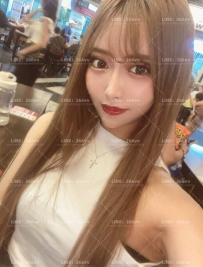 彩叶 165cm/C罩杯/24歲  🍑 高挑清新，C奶自然手感  💗 氣質溫柔，互動自然貼心
