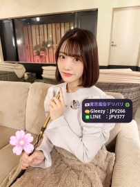 ちなつ 23歳  158cm/Dカップ/45kg  小柄でキュート💗 色白＆スレンダー  優しくて会話