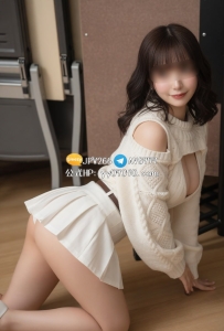 158cm 23歲 E奶  氣質漂亮的甜美女神，長相精緻又迷人。